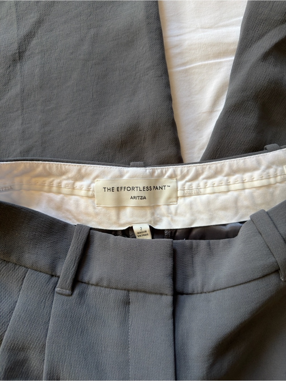 Aritzia Effortless Pant (regular length) - Gray - Picture 2 of 2